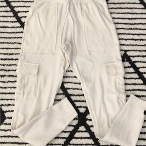 Alphalete identity cargo white xs